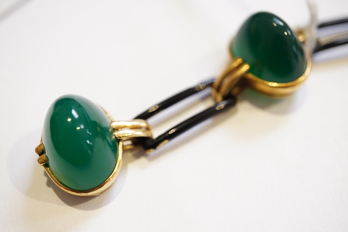 Georges Lenfant, a chalcedony and lacquer bracelet, mid 20th century